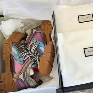 Gucci Women Flashtrek Leather Sneakers